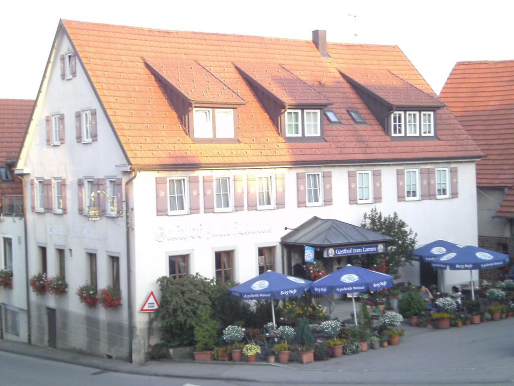 Gasthof Zum Lamm Gomadingen Exteriér fotografie